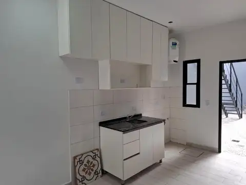 VENTA TAPIALES PH 3 AMB FRENTE PATIO TERRAZA QUINCHO