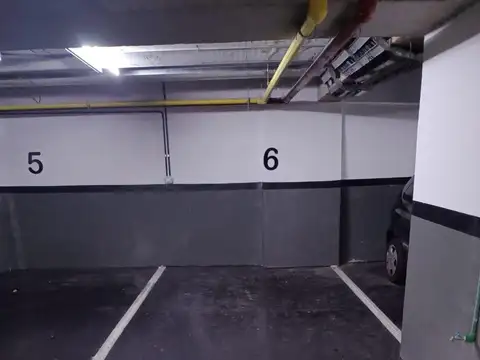 Cochera en venta - 12Mts2 - Villa del Parque