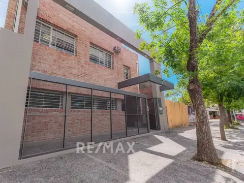 ALQUILER OFICINA CIPOLLETTI CENTRO