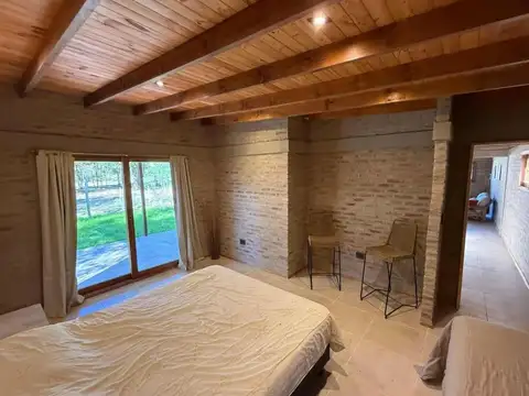 Casa 5 ambientes con 1 baño