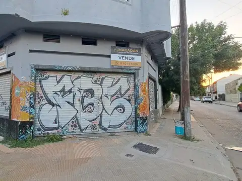 VENTA -Local en Ramos Mejia-ACEPTA PERMUTA