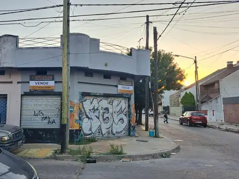 VENTA -Local en Ramos Mejia-ACEPTA PERMUTA
