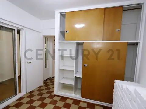 Venta 2 ambientes con doble patio techado, silencioso y con potencial de ampliación – Tilcara al 310