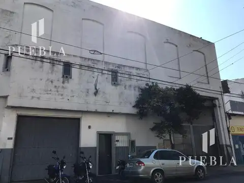 Galpón en alquiler en Constitución