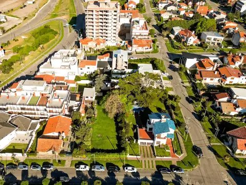 Terreno en Venta en Punta Mogotes, USD 180.000