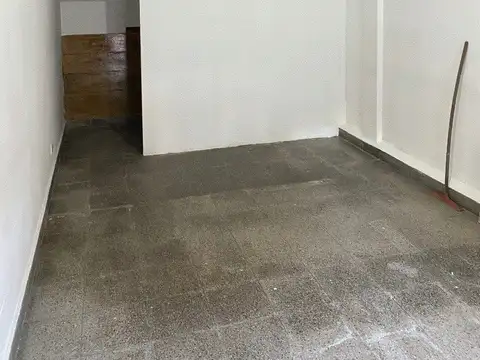 Galpon en Venta 30  mts Fondo