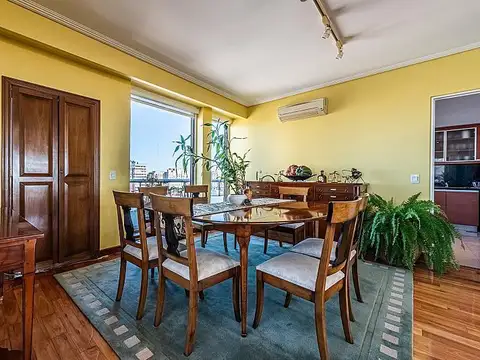 Departamento en Venta de 4 dormitorios