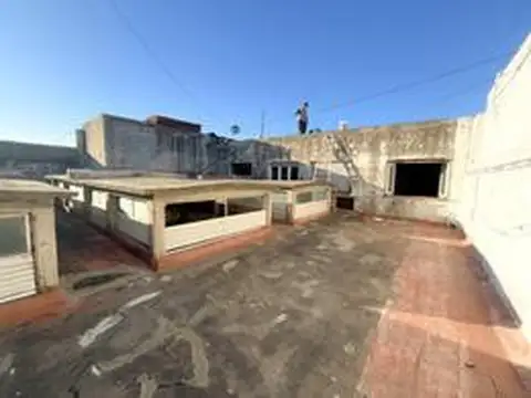 Local en Venta en Parque Patricios, USD 450.000