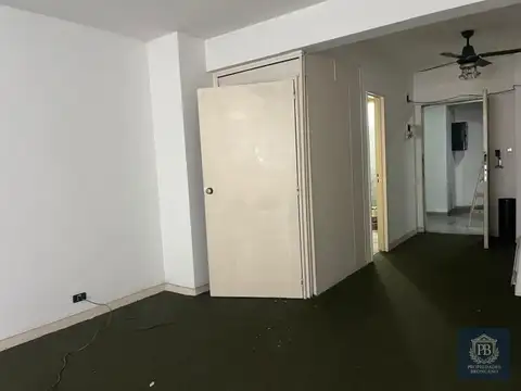 Oficina en Alquiler – Avellaneda Centro  Maipú 196