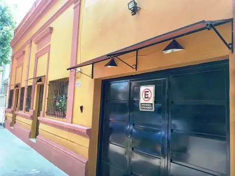 Casa en Venta con 1 cochera