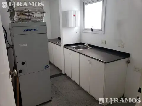 Oficina en Alquiler 17 años