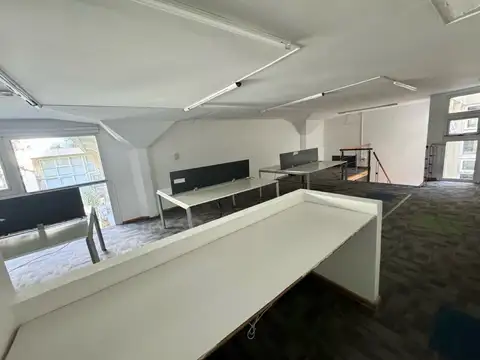 Oficina en Venta 20 años