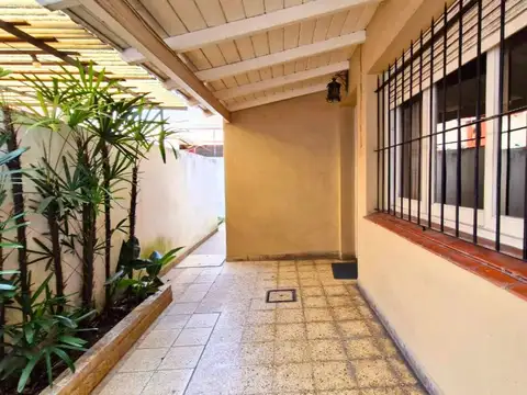 Depto Tipo Casa en Venta de 4 ambientes