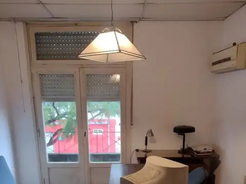 PH 3 AMB EN LINIERS CON PATIO Y TERRAZA APTO PROFISIONAL