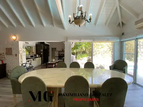 Casa 7 ambientes con 3 baños