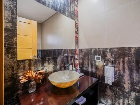 VENTA ESPECTACULAR CASA EN GOLFERS COUNTRY CLUB