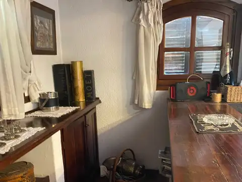 Casa 7 ambientes con 3 baños