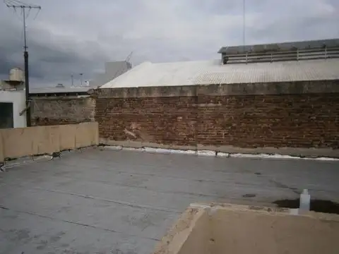 Depto Tipo Casa en Venta 60 años