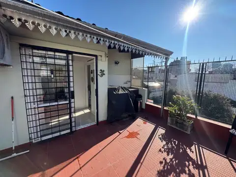 Depto Tipo Casa en Venta 36 años