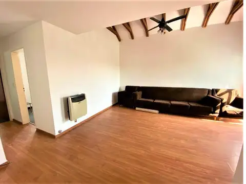 Departamento en Venta en Carapachay, USD 100.000