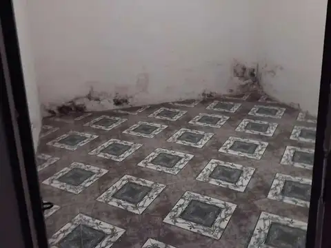 EXCELENTE LOCAL PARA VARIOS RUBROS (7.50 X 28)