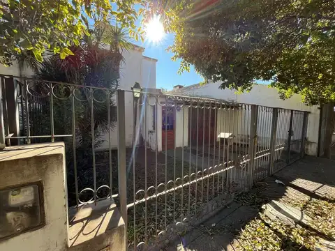 Padre José Victorio Allegri 3700