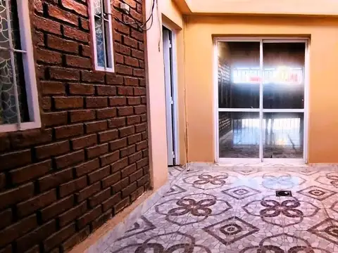 Casa en Venta con 5 cocheras