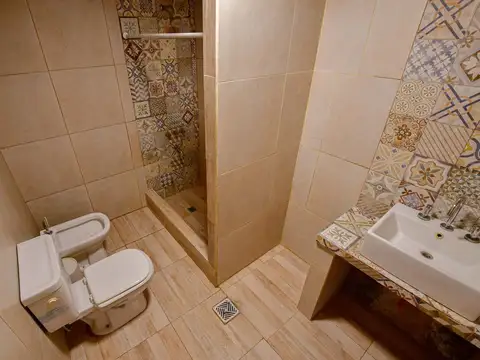 Casa en Alquiler en Villa Parque Sicardi, $ 580.000