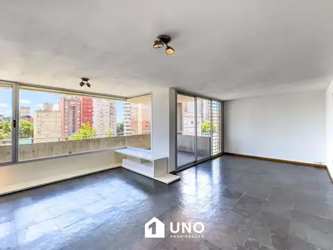 Güemes y Alvear - Piso Exclusivo de 3 Dormitorios. Con cochera.