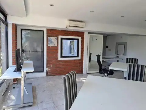 Oficina 2 ambientes con 1 baño