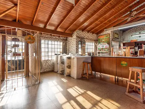 Local en Venta 30 años