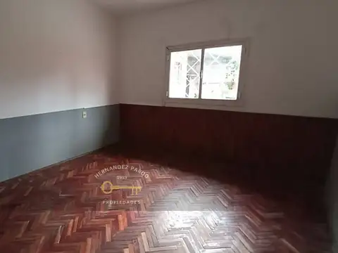 Depto Tipo Casa en Venta al Este