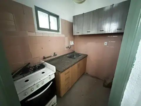 Depto Tipo Casa en Venta 80 años