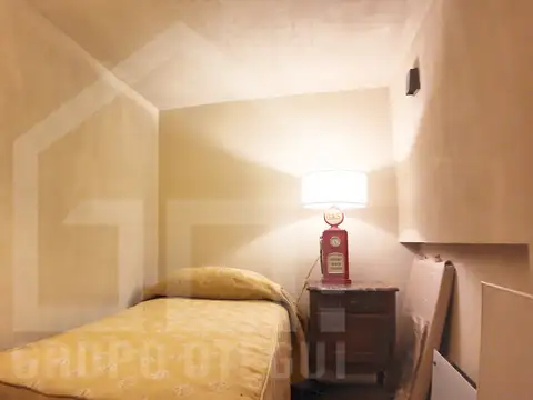 Lujoso Petit Ho Apto Todo Tipo Destinos. 470 m. Ascensor Hidraulico.