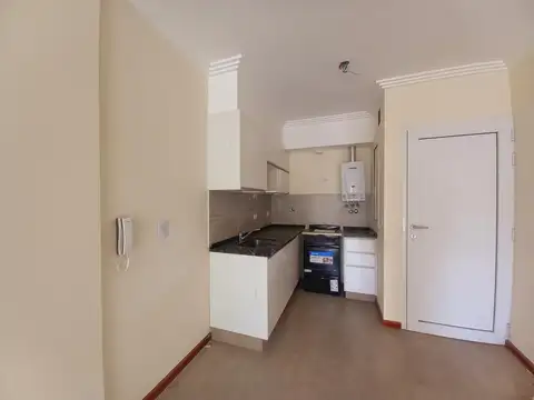 Domingo Silva al 2900