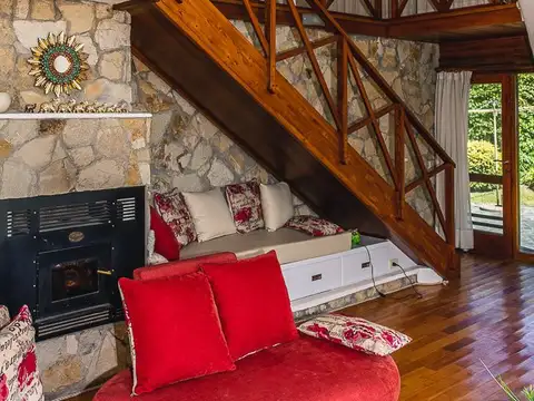 CASA 3 AMBIENTES. SIERRA DE LOS PADRES