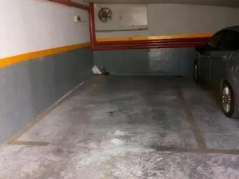 Cochera en venta - 25Mts2 - Abasto