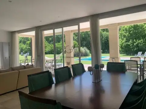 Casa en Venta en Rumenco, USD 1