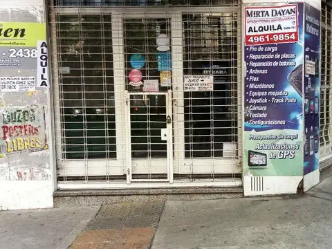 Valentin Gomez esquina Anchorena- Abasto- Local en esquina 