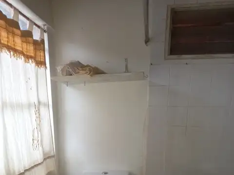 Depto Tipo Casa en Alquiler 50 años