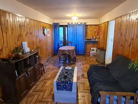 Departamento 4 ambientes con 2 baños