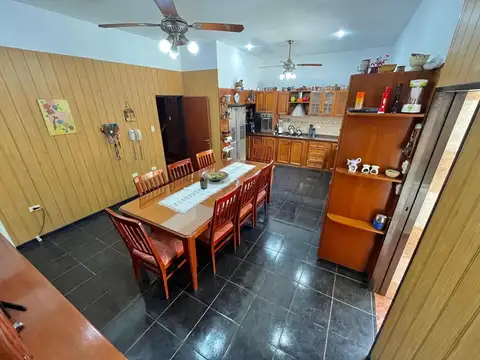 Depto Tipo Casa en Venta con 1 cocheras