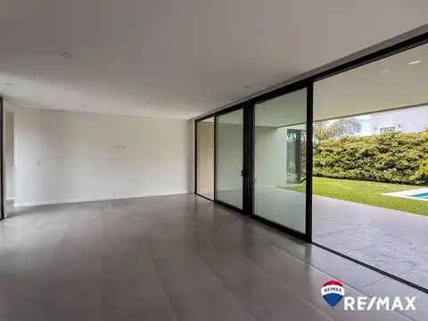 Casa en Venta al Oeste