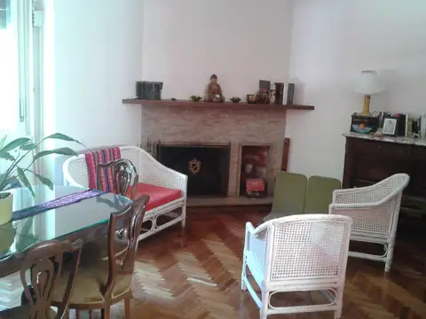 DUEÑO ALQUILA HERMOSO DEPARTAMENTO TIPO CASA 7 amb. *AMPLIA TERRAZA*  LUMINOSO Y CÓMODO. SIN EXPENSAS, SIN COMISIÓN INMOBILIARIA.