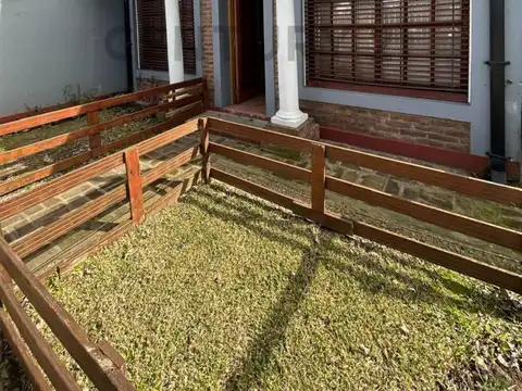 Venta de Casa  3 DORMITORIOS en Manuel B Gonnet