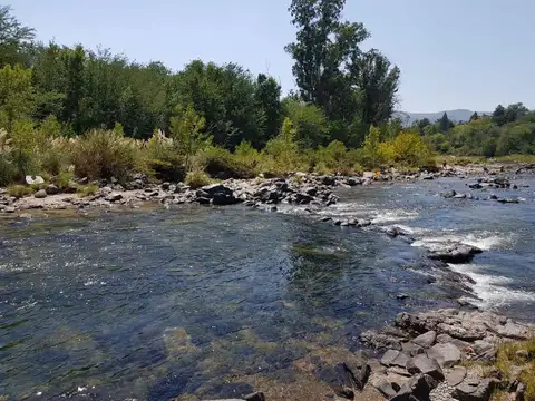 Terreno en Venta 68  mts Fondo