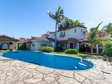 VENTA CHALET 5 AMB PILETA  QUINCHO en EL PALOMAR