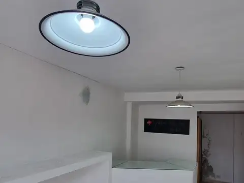 Alquiler | Local Comercial | 38 m² | Capitán Bermúdez | Barrio Centro