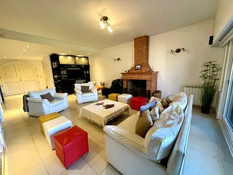 Casa en Venta de 4 dormitorios