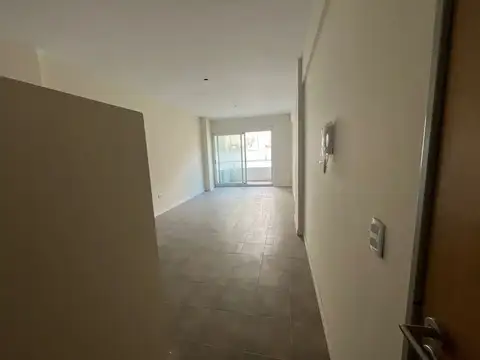 Venta monoambiente Flores